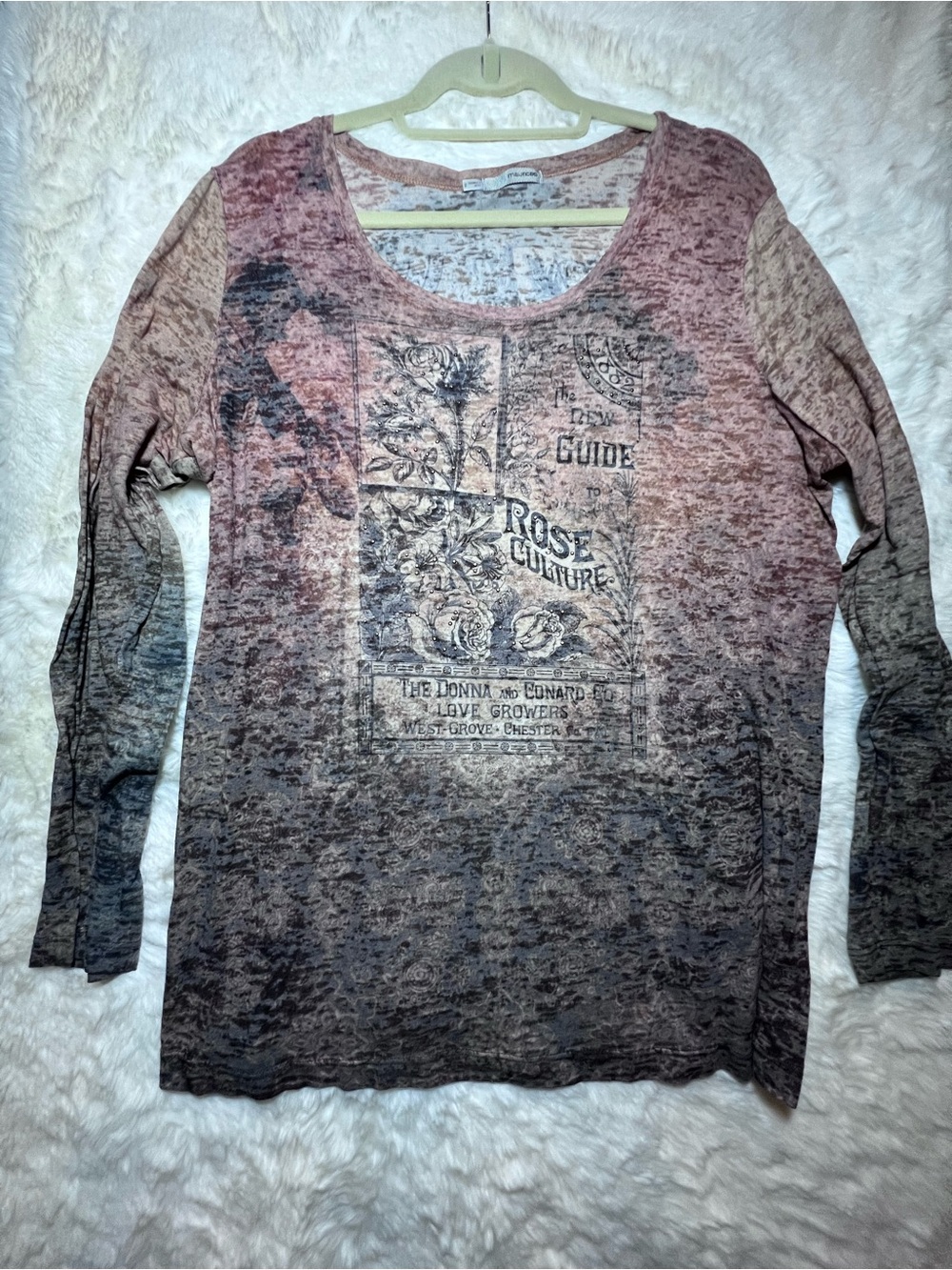 Y2K  Rose Ombre Graphic and gold Rhinestones Long Sleeve Tunic Thin Fabric
